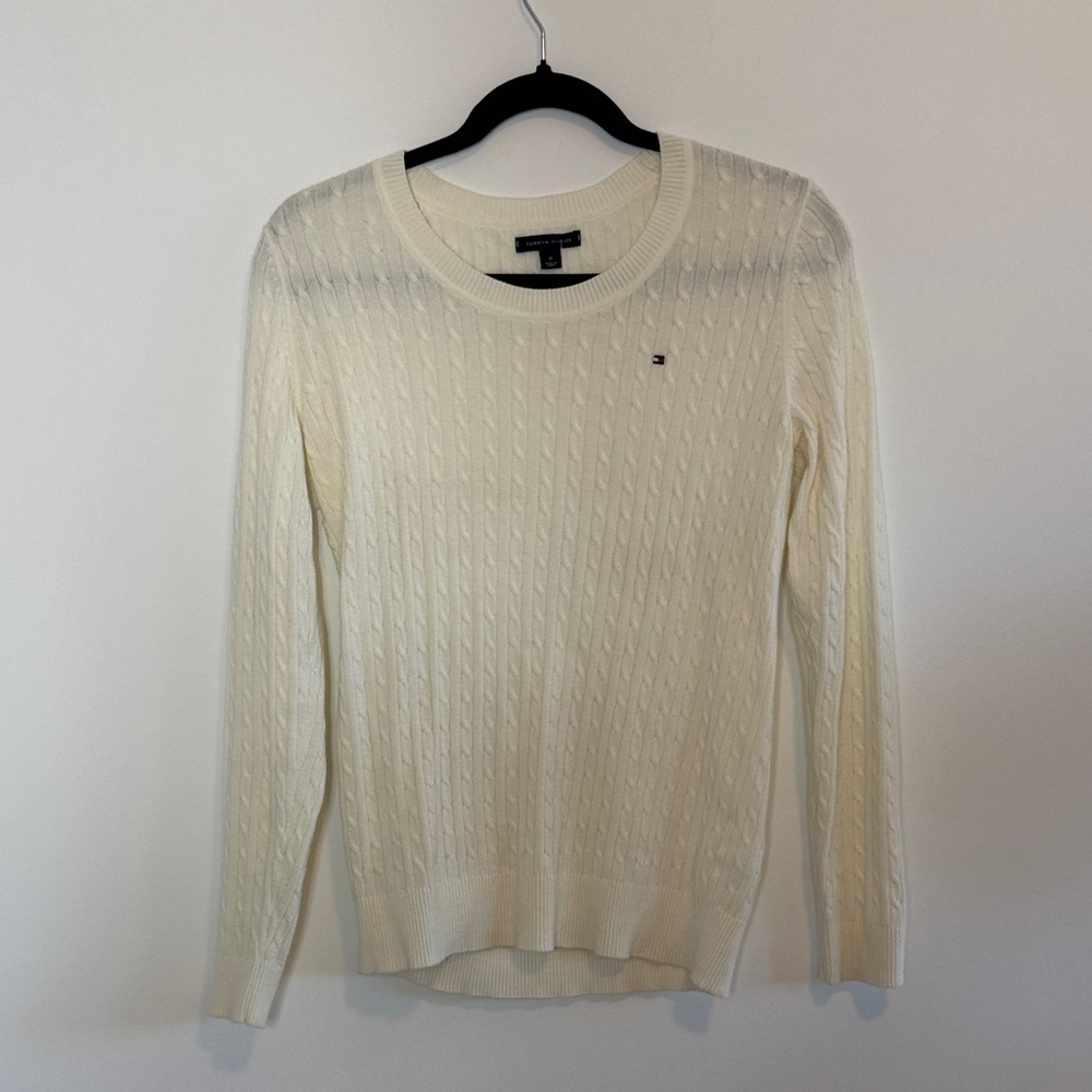 Tommy Hilfiger Women's Cream Cable Knit Sweater